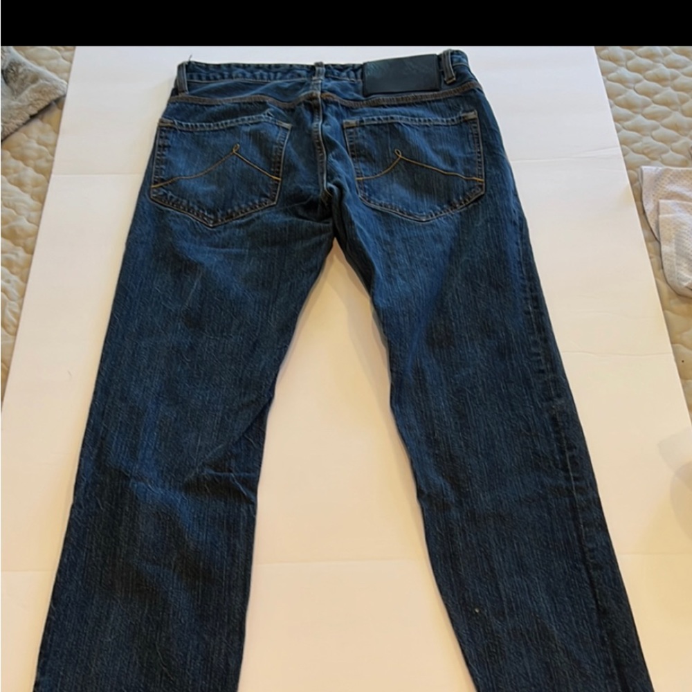 Rocawear Dark Wash Jeans 32 In Inseam EUC “Denim is the New Black” label